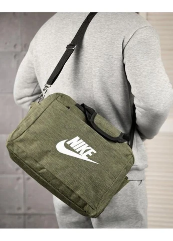 Чоловіча спортивна дорожня сумка Nike олива Freedom (379645195)