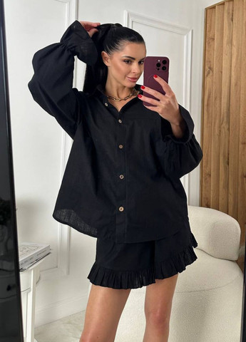 Женский льняной костюм с рубашкой с воланами и шортами с рюшами. Tik-Tak (340334754)