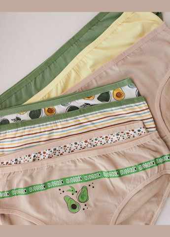 Набір жіночих трусиків тижневок батал - 7 шт Nicoletta (340277004)