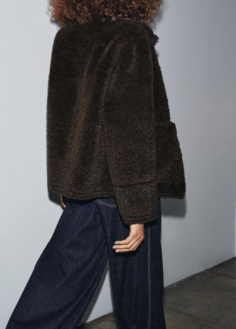 Темно-коричнева зимня куртка Zara