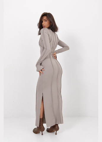 Бежевое откровенный длинное приталенное платье со швами наружу - хаки Lurex