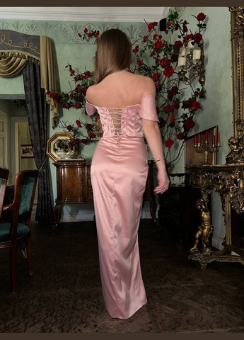 Пудрова святковий, коктейльна, вечірня корсетна сукня з відкритими плечима, з корсетом Україна