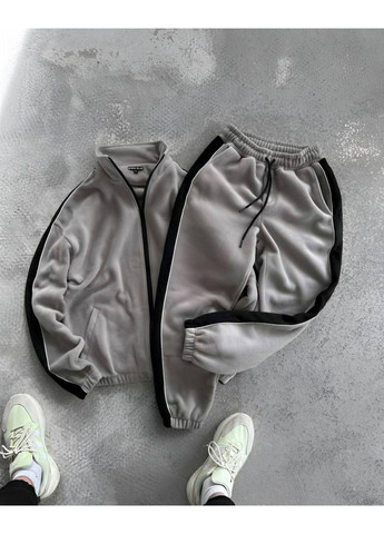 Чоловічий спортивний костюм з контрастними вставками No Brand (369544059)