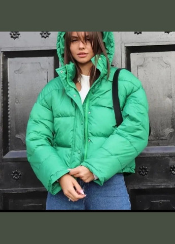 Зеленая демисезонная куртка женская короткая с капюшоном демисезон весна осень Karon свободная