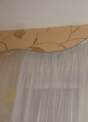 Жорсткий ламбрекен Каскад 2м салатовий (122_8ж) Firanka Flowers (345733310)