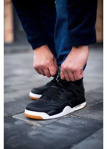 Черные демисезонные кроссовки мужские nike air jordan retro 4 laser black gum 2 найк аир джордан No Brand