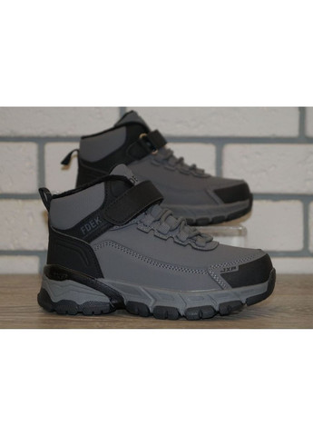 Цветные повседневные, кэжуал зимние ботинки зимние для мальчика серые с черным BBT