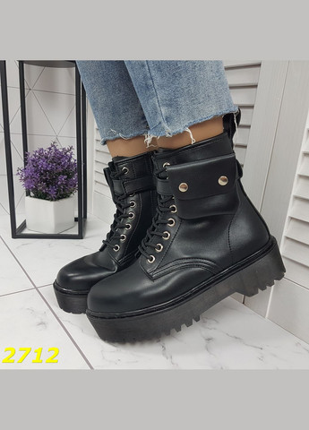 ботинки деми на высокой массивной подошве черные (24,5 см) sp-2712 No Brand