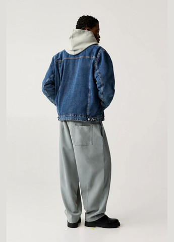 Синяя демисезонная куртка Pull & Bear джинсова з хутром 7712552 BLUE