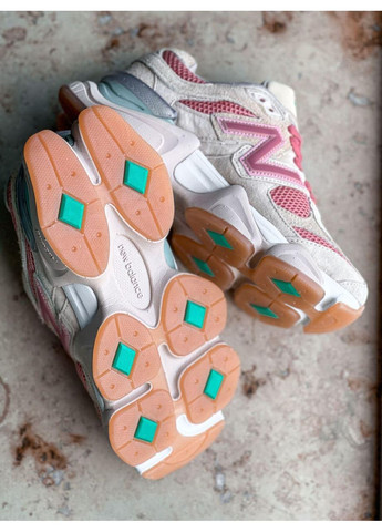 Розовые демисезонные кроссовки мужские new balance 9060 joe freshgoods inside voices penny cookie pink нью беланс 9060 No Brand