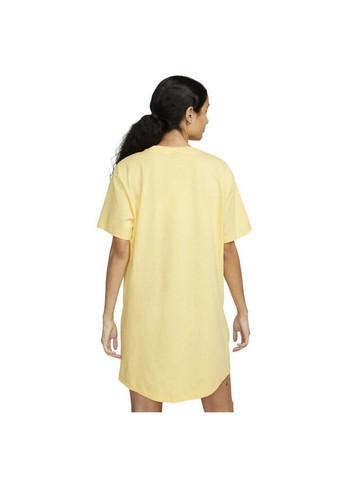 Желтая спортивная с логотипом юбка Nike