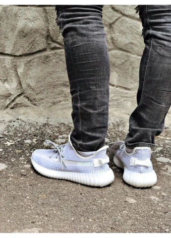 Цветные демисезонные кроссовки мужские adidas yeezy boost 350 v2 static адидас изи буст No Brand