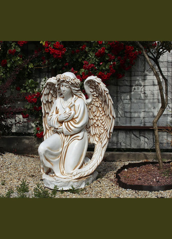 Садова фігура Ангел із серцем 76х60х60 см (ССП00007 Крем) Гранд Презент (284419154)