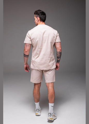 Бежевый летний стильный и лаконичный комплект на лето с шортами, с рубашкой Vakko