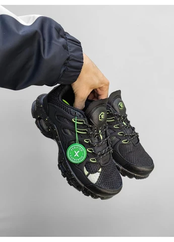 Черные демисезонные кроссовки мужские nike air tn terrascape black/green найк аир макс тн плюс черные No Brand