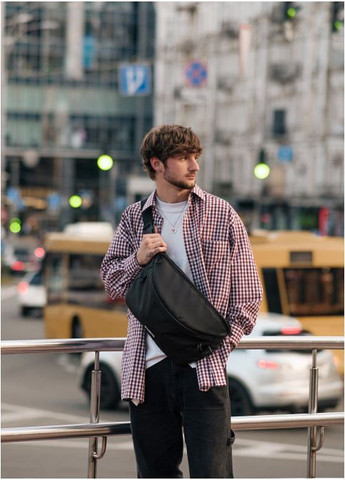 Чоловіча тканинна сумка бананка під ноутбук Чорна (293404626) Sambag (366222217)