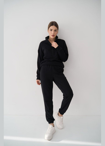 Жіночий костюм із стійкою колір чорний р.L 451314 New Trend (282930674)
