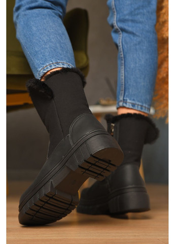 Зимние ботинки женские зимние черного цвета казаки Let's Shop без декора из искусственного нубука