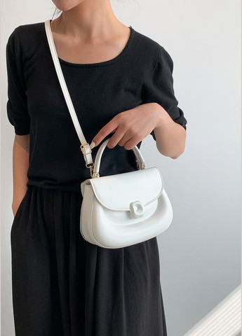 Жіноча класична сумка 10276 крос-боді на ремінці через плече біла No Brand (281322924)
