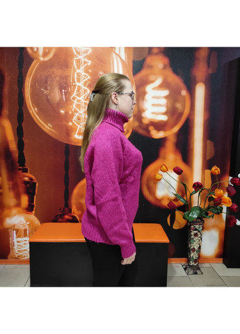 Рожевий зимовий светр жіночий горло спущений рукав манжети No Brand