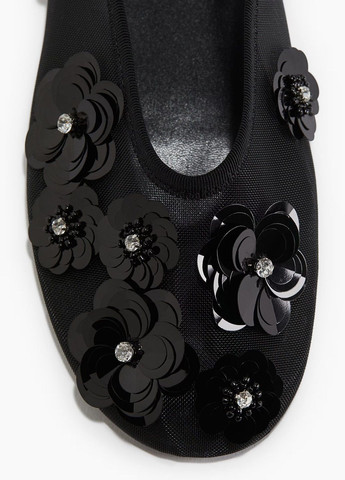 Женские балетки H&M | чёрные цветочные искусственная кожа (350606738)