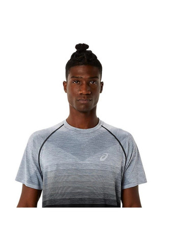 Чорна чоловіча спортивна футболка seamless short sleeve top 2011c398-002 Asics