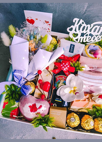 Подарунок дівчині на день народження набір для дружини подруги для мами для коханої No Brand (328451089)