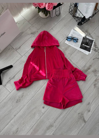 Женский велюровый костюм с шортами No Brand С1527-061/2 (342371649)