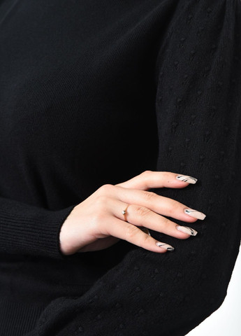 Чорний демісезонний светр жіночий однотонний чорного кольору пуловер Let's Shop