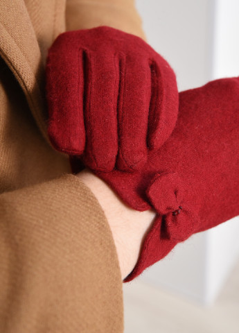 Перчатки женские текстильные бордового цвета Let's Shop (256699395)